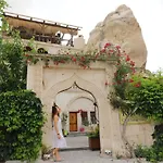 Отель Roma Cave 4*