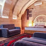 Roma Cave Отель Гореме