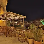 Roma Cave Отель 4*