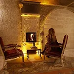 Roma Cave Отель