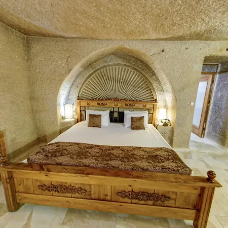 Отель Roma Cave