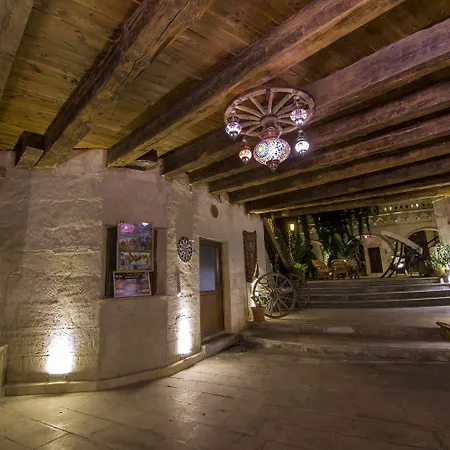 Roma Cave