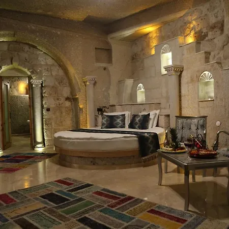 Roma Cave
