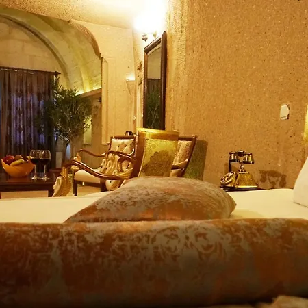 Roma Cave Отель