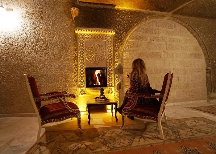 Roma Cave Отель